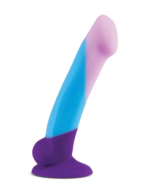 Avant D16 Silicone Dildo